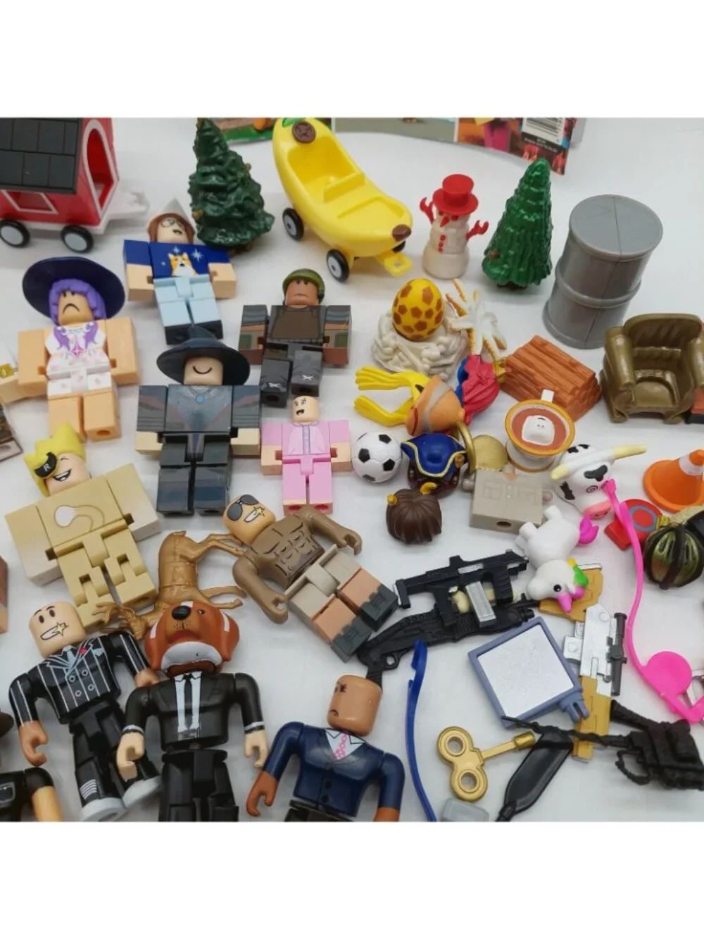 Roblox Celebrity Collection Adopt Me Pet Store Incomplete And Other Figures READ